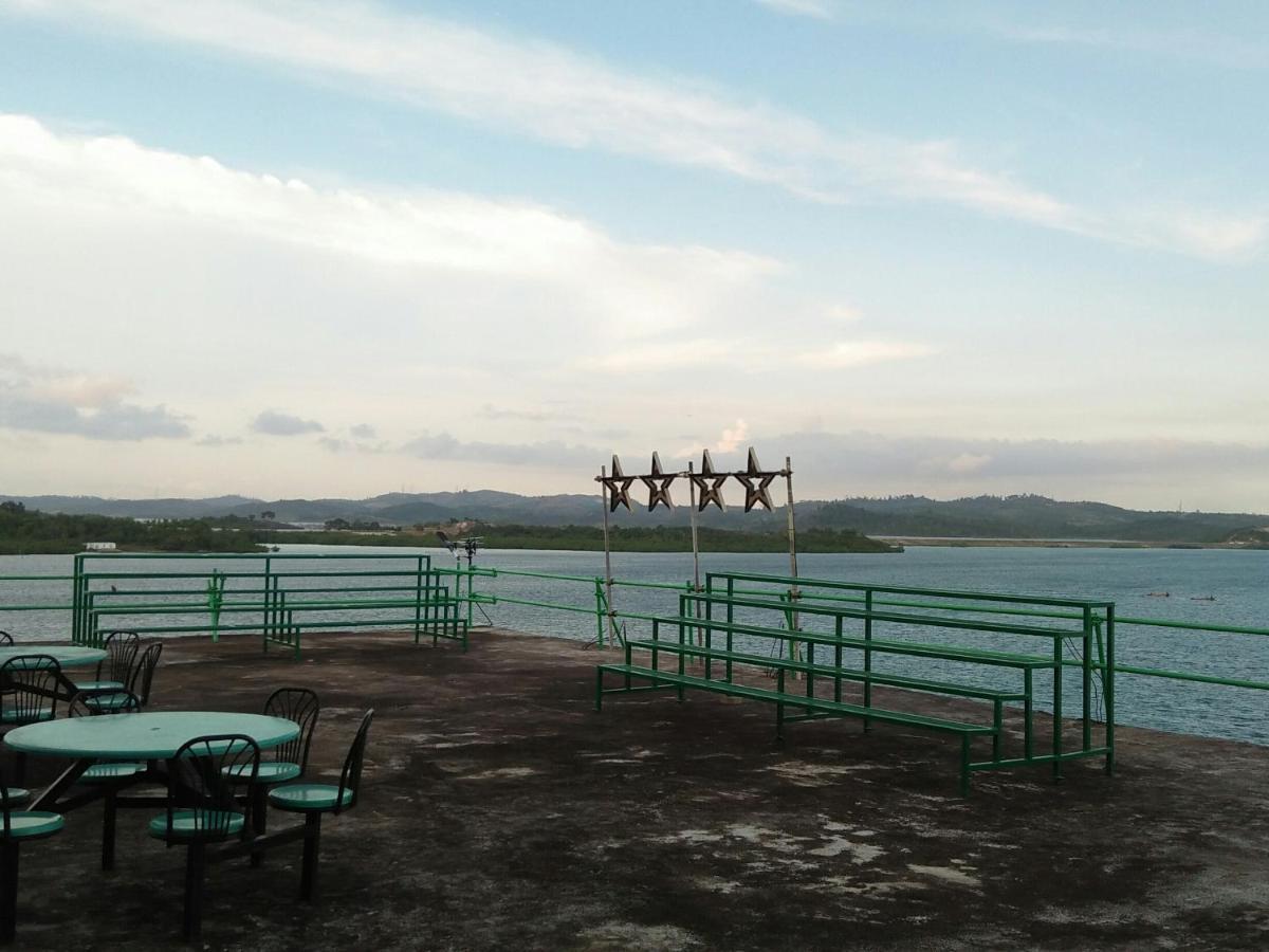 Barelang Bridge Hotel Batam Exterior photo